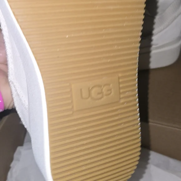 UGG EZ-Duzzit Sneakers - NEW - Picture 7 of 8